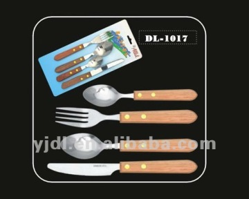 the stainless steel flatware with wooden handle