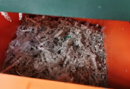 Plastic scrap shredder machine