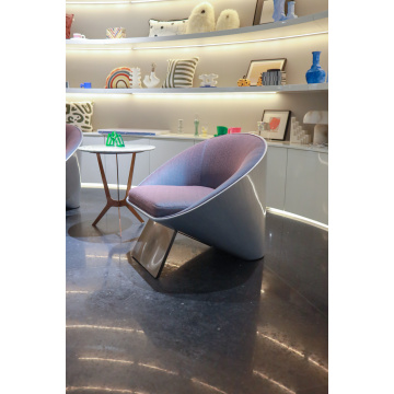 Silla de salón curva acogedora moderna