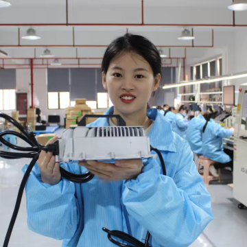 Kinderen retro 3 -wiel elektrische driewieler met batterijlader
