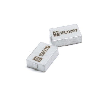 Étiquette RFID UHF RFID en céramique intégrée à haute température: 13x9x4 mm, 860-960 MHz