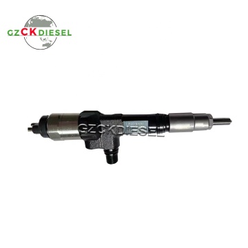 KUBOTA V3800 V3800T Diesel Fuel Injector 095000-9690 1J500-53051