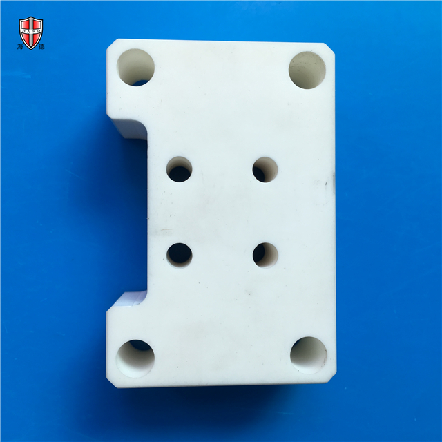 Pezzo di blocco ceramico ad alta temperatura in ossido di alluminio