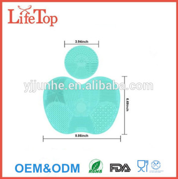 Premium Cosmetic Brush Washing Mat with Suction Cups