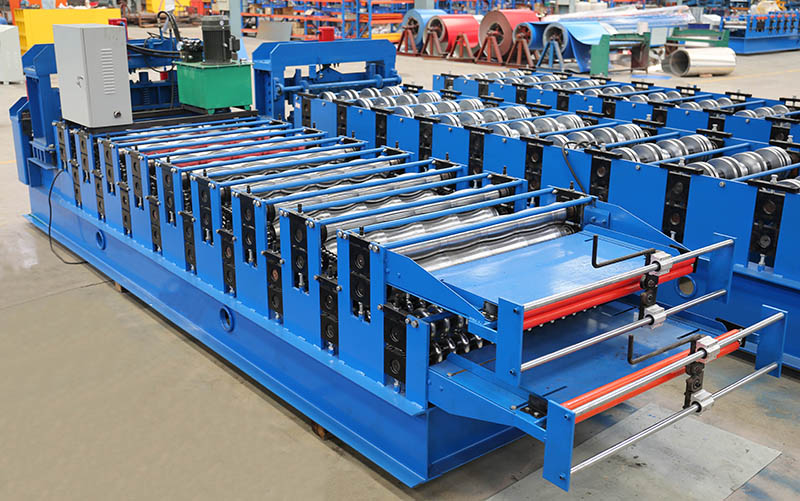 Color coated Roof Panel Forming Machine