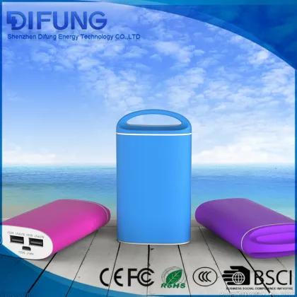 Hot selling product power bank with ac charger CE Rohs FCC certification
