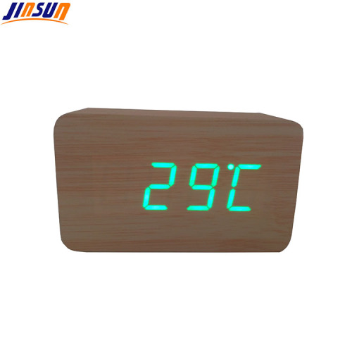 Orologio con display a led in legno con temperatura