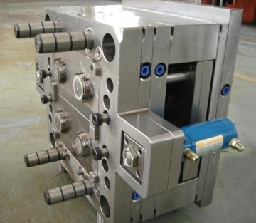 Plastic Auto-Working Injection Mould for Electronic Tools