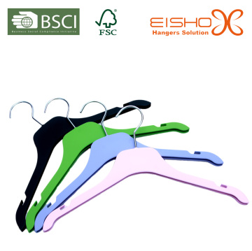 New Plastic Hanger