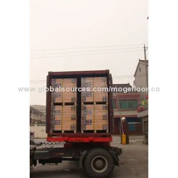 Maple laminate flooring