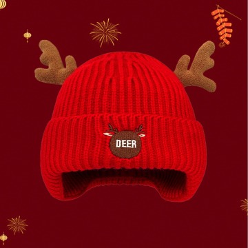 Cute Knitted Hat Red Color Skullies Beanies Warm Winter Hats Christmas Antler Beanie