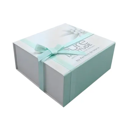 E-co Friendly Custom Made Female Shoe Box