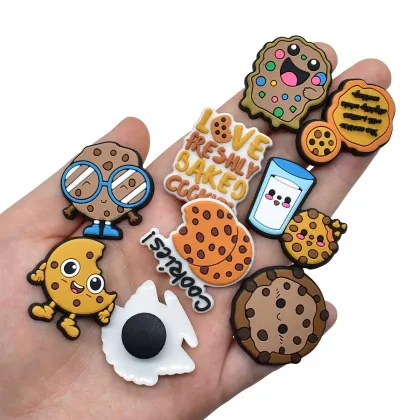 DIY Cartoon Cookie Shoes: Creative Baked Small Cookies for Party Decorations