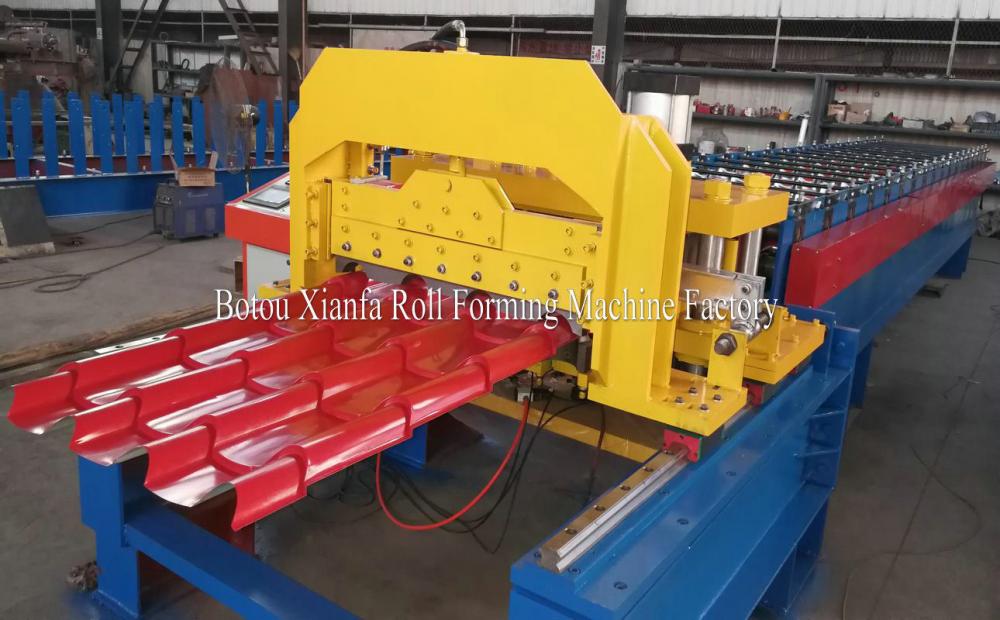 Steel Roof Tile Making Roll Forming Machine