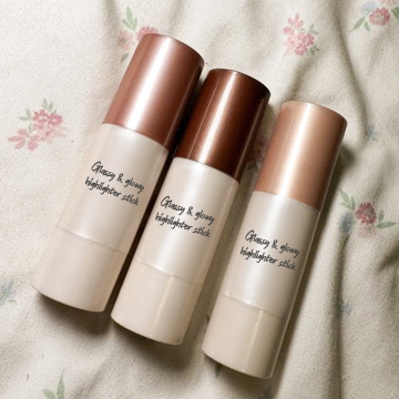 Vegan Natural Glassy Glowy Highlighter Stick - Wholesale Private Label Organic Makeup