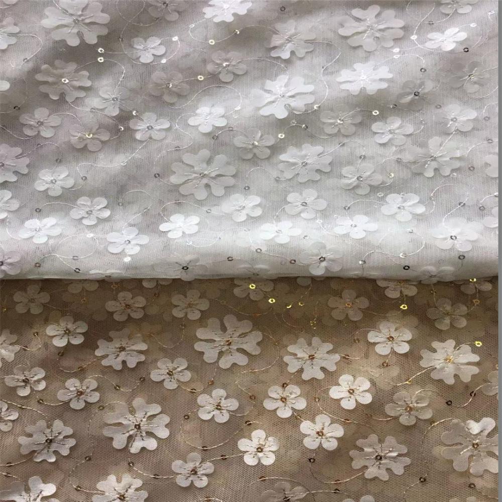 Tissu de broderie laser en tulle avec paillettes