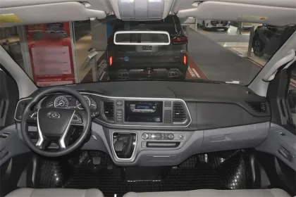 SAIC Maxus V80: High Roof RV for Family Travel in 2024