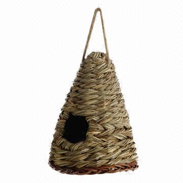 Bird cage with natural material and fashion design