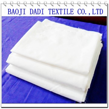 white plain cloth textile