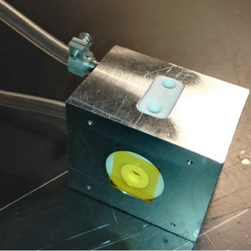 BBO Pockels Cells with Water-Cooling