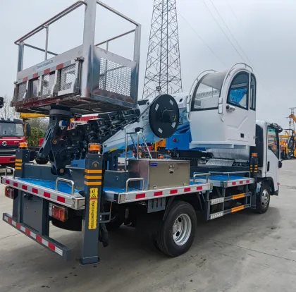 CLW group Isuzu 33 meter lift truck