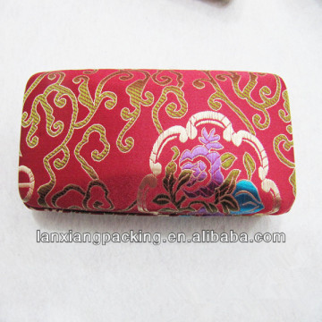 Lightweight silk glasses case