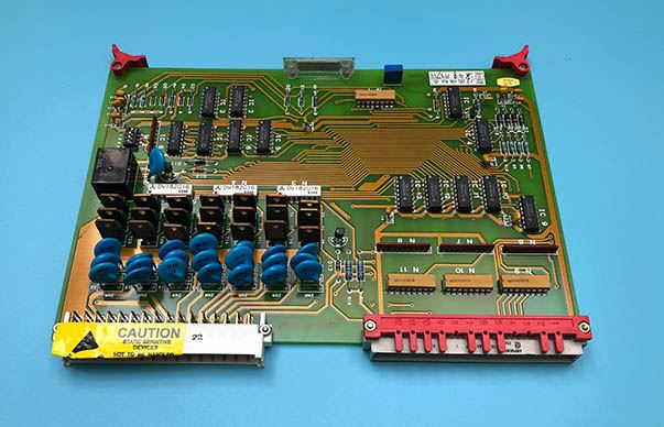 Sch****** DS Elevador VE22MB Tablero 444249 Sch****** DS Elevator VE22MB Board 444249