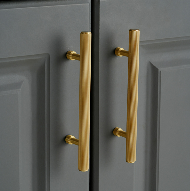 cabinet door knobs brass