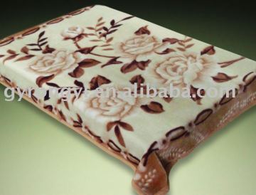Polyester printed 150*200cm carved blanket