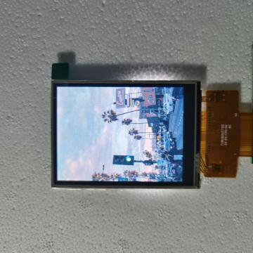 2.8 inç Renkli LCD Ekranlar