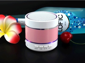 Portable High Quality Stereo Beauty Wireless Bluetooth Speaker for iphone 4 5