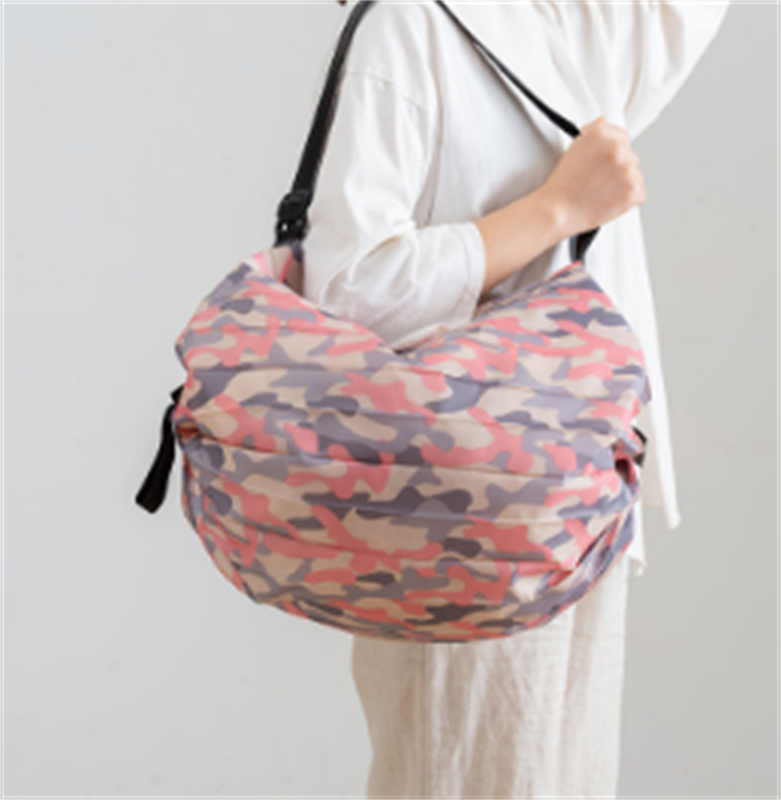 Convenient And Eco-friendly Polyester Travel Bag