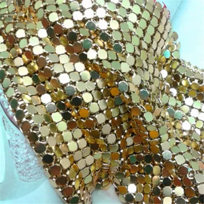 Huihao Custom Fashion Design Metalized Aluminium Wire Mesh Fabric Metallic Sequined Fabric