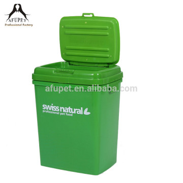 hot food storage with clamshell for dogs