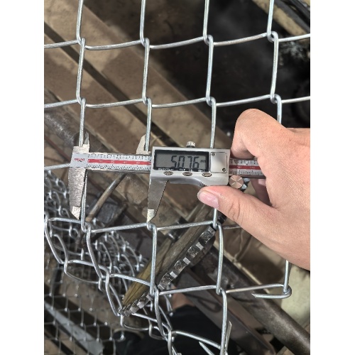 Malla de eslabones de cadena galvanizada recubierta de PVC