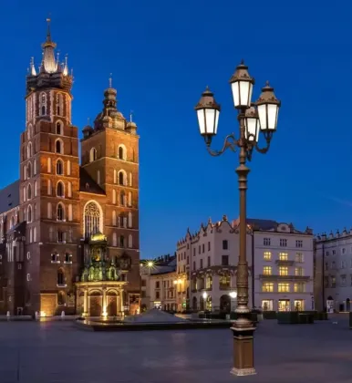 Old-fashioned Garden Lantern