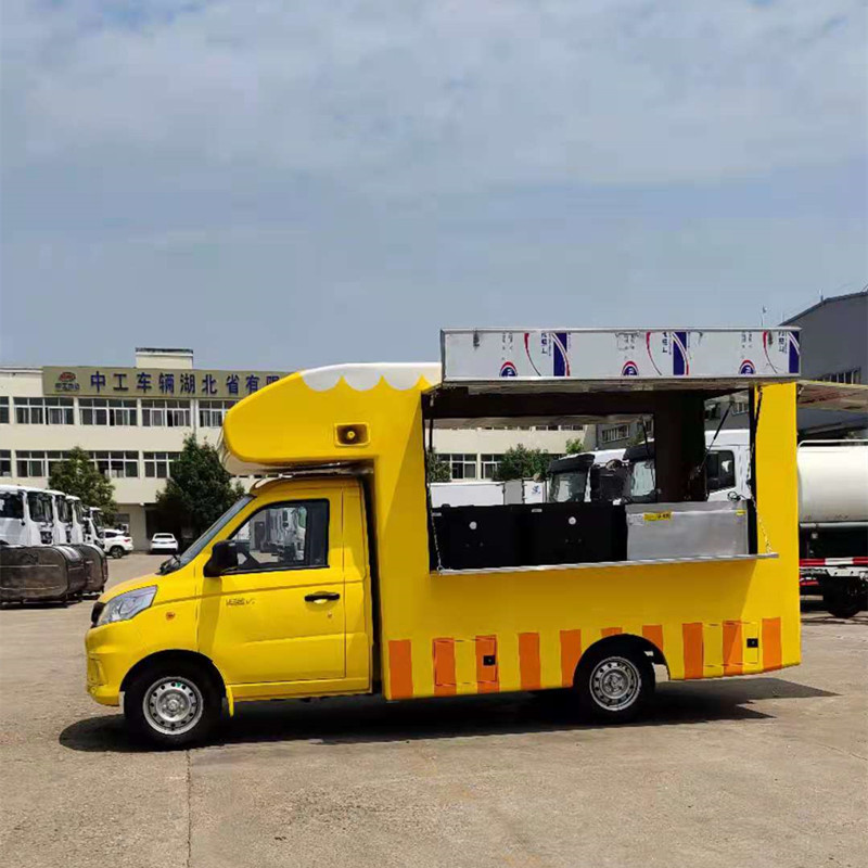 کامیون باربیکیو گوشت سیخ خوشمزه برای رویدادها