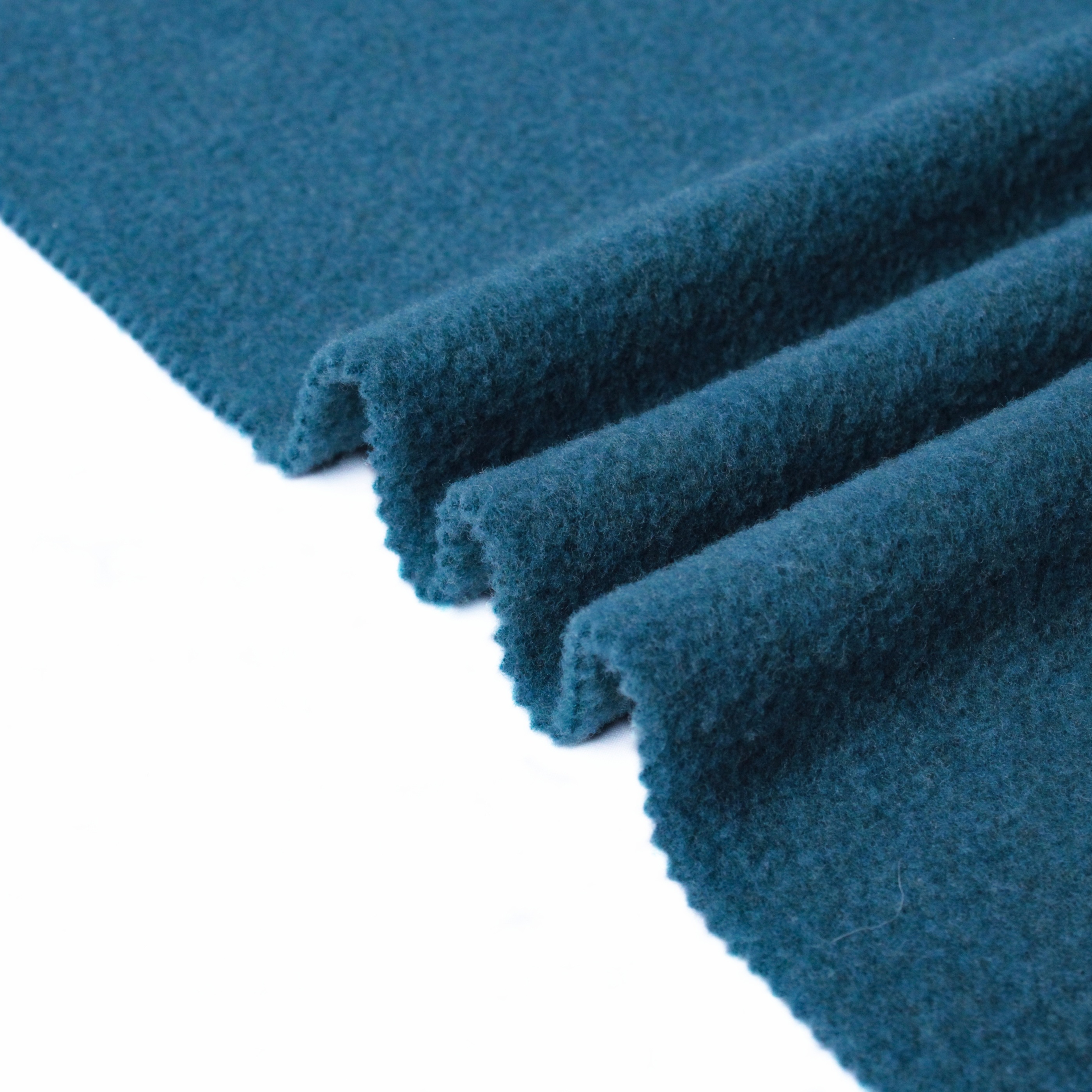 Plush Wool Blend Bouclé Textile - Cozy Knitting Material for Coats & Sweaters