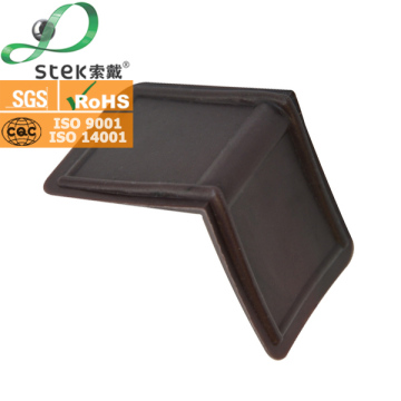 Plastic edge protector for strapping from STEK