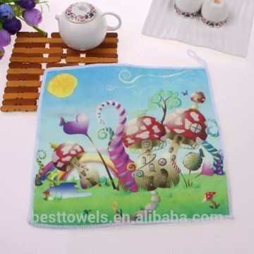 Hot sale promotion microfiber cartoon printed children hand towel