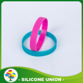 Silicone di promozione Glow nel braccialetto scuro