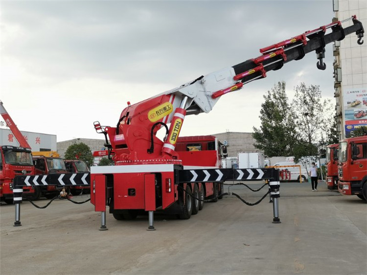 Rough Terrain Truck Crane
