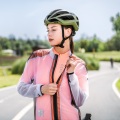 महिलाओं की वाटरप्रूफ साइक्लिंग जैकेट बाइक रेनकोट