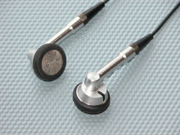 Aluminum Ear-Bud Headphones Cm7