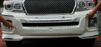 Toyota land cruiser LC200 2012 of the surrounded by large piece set