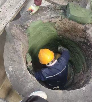 鋳鉄取鍋の緑色耐火粘土補修