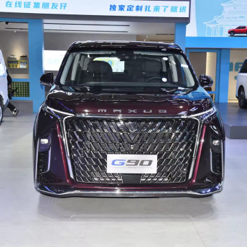 2024 Saic MAXUS G90 2.0T Six-Seat Electric Car" 

However, considering that the G90 is not an electric car and there seems to be a mix-up regarding the "Electric cars" part, a more accurate title might be:

"2024 Saic MAXUS G90 2.0T Six-Seat Model