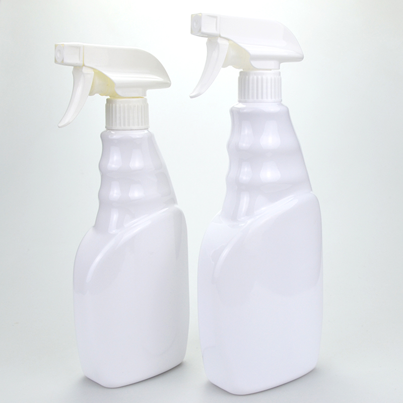 carro de limpeza doméstica lavando plástico plástico claro branco 23 oz de spray frasco