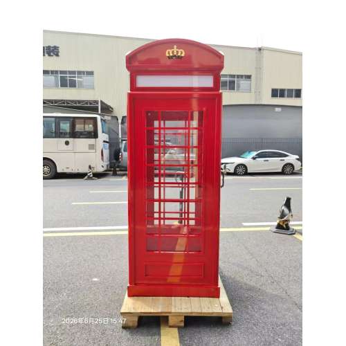 Exquisite Metal Photo Booth Outdoor Events Decoration Backdrop Custom London Telephone Booth