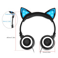 Vikbara Cute Cat ear-hörlurar med LED-öron